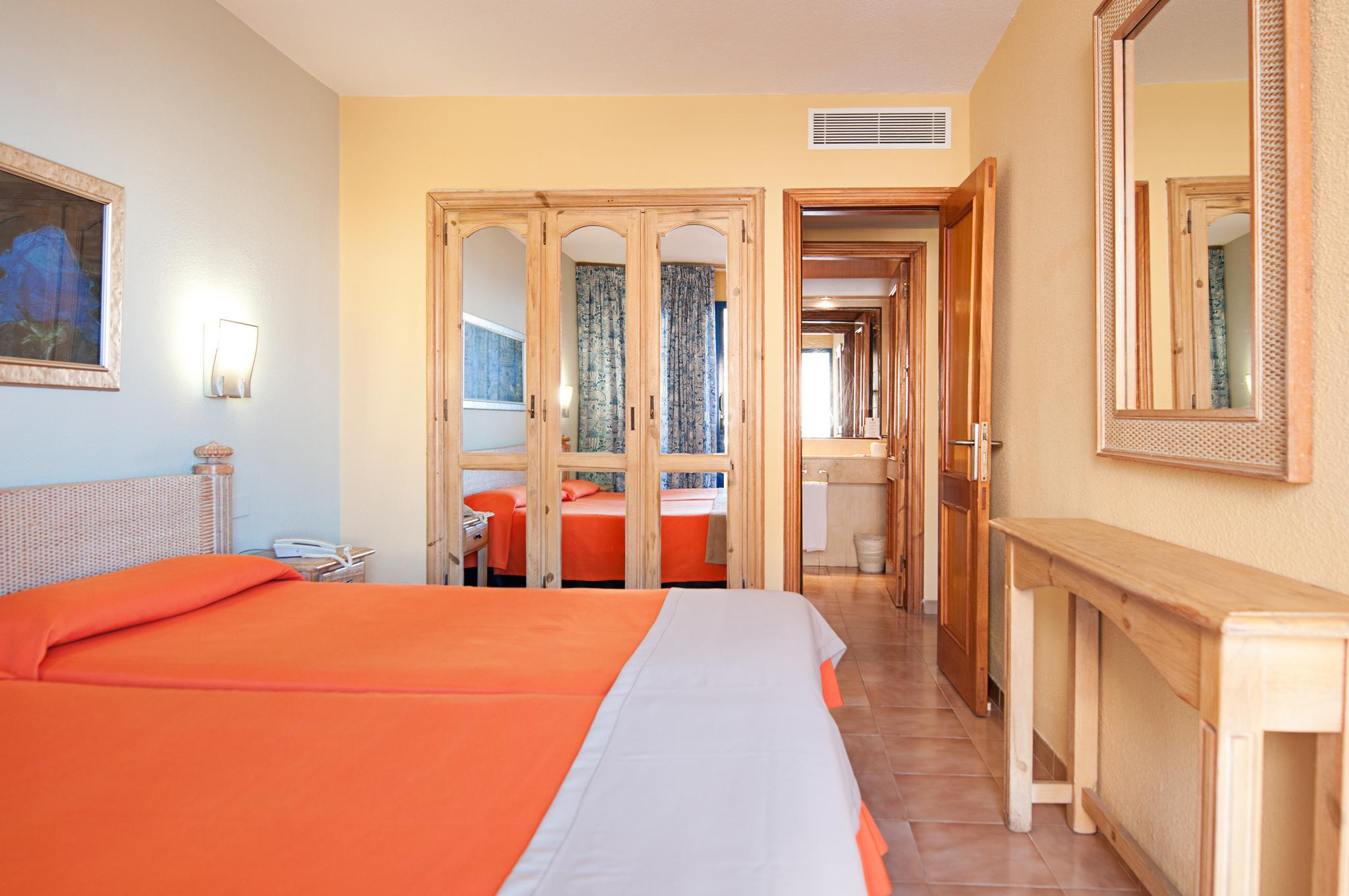 Hotel Livvo Lago Taurito & Aquapark Exterior photo
